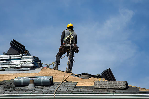 Professional Roof Replacement technician working in Dunkirk, IN